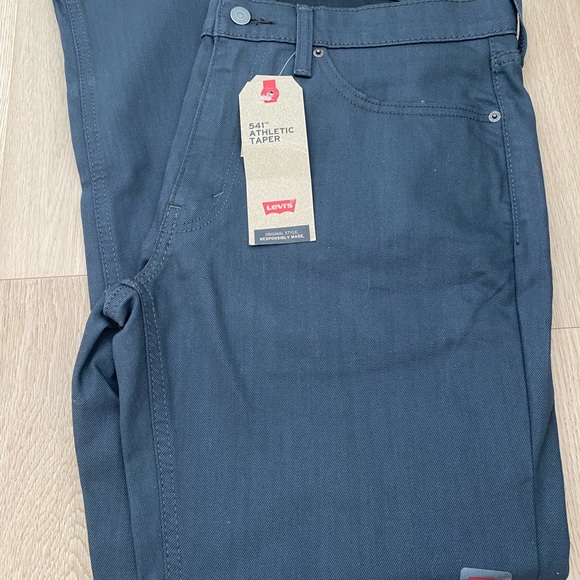 Levi's Men's Dark Blue Slim Straight Jeans - Picture 7 of 8